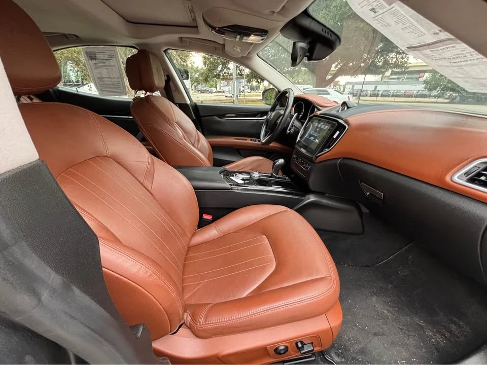 2017 Maserati Ghibli 3rd Gen - Image 16 of 20