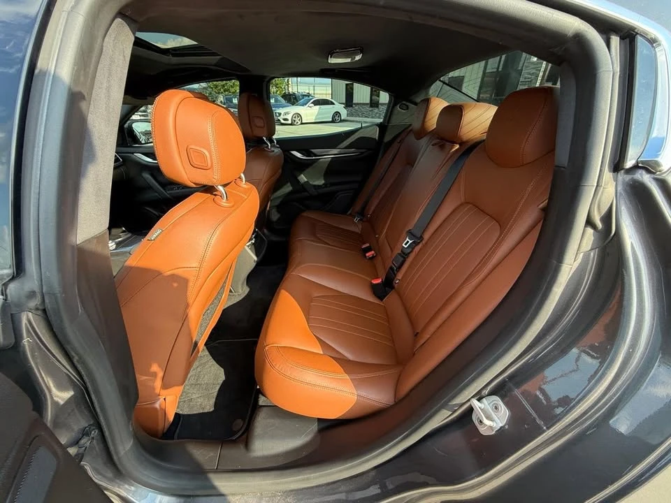 2017 Maserati Ghibli 3rd Gen - Image 12 of 15