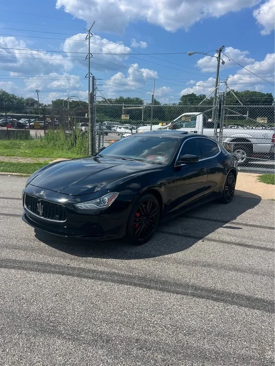 2017 Maserati Ghibli 3rd Gen - Image 2 of 12
