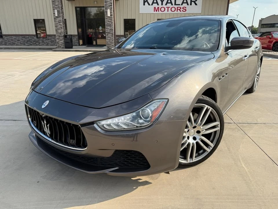 2017 Maserati Ghibli 3rd Gen - Image 2 of 15