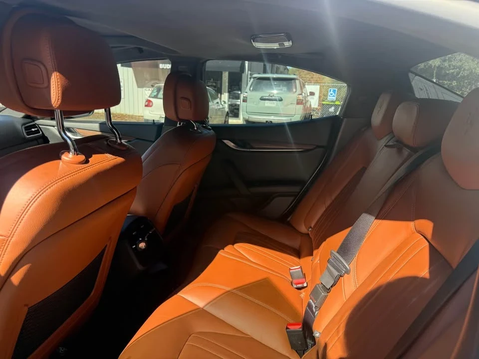 2017 Maserati Ghibli 3rd Gen - Image 8 of 18