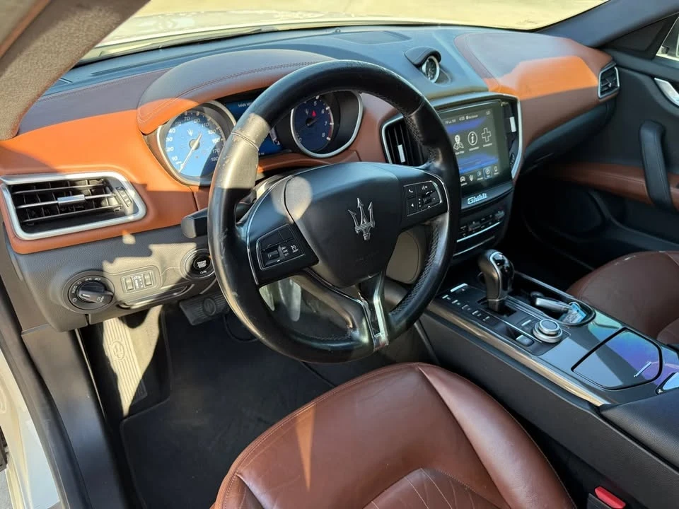 2017 Maserati Ghibli 3rd Gen - Image 8 of 18