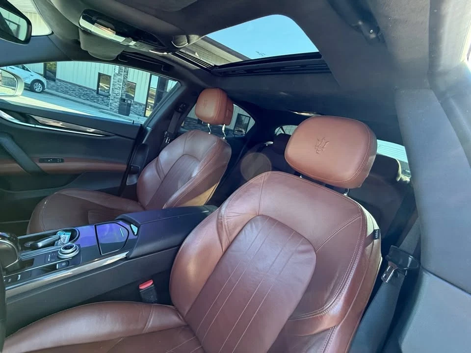 2017 Maserati Ghibli 3rd Gen - Image 9 of 18