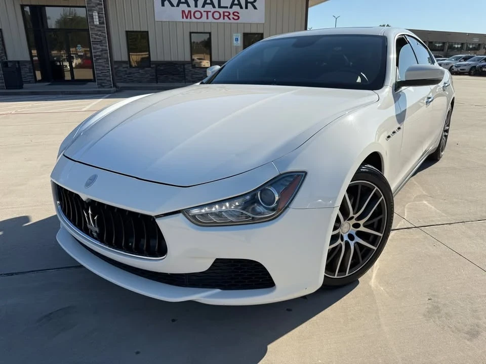 2017 Maserati Ghibli 3rd Gen - Image 2 of 18