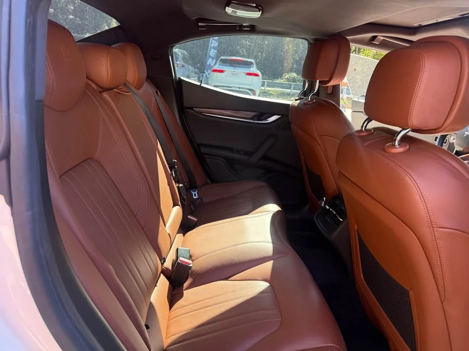 2017 Maserati Ghibli 3rd Gen - Image 11 of 18