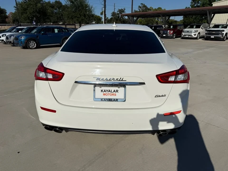 2017 Maserati Ghibli 3rd Gen - Image 5 of 18