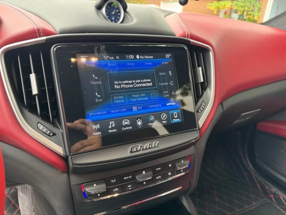 2017 Maserati Ghibli 3rd Gen - Image 10 of 17