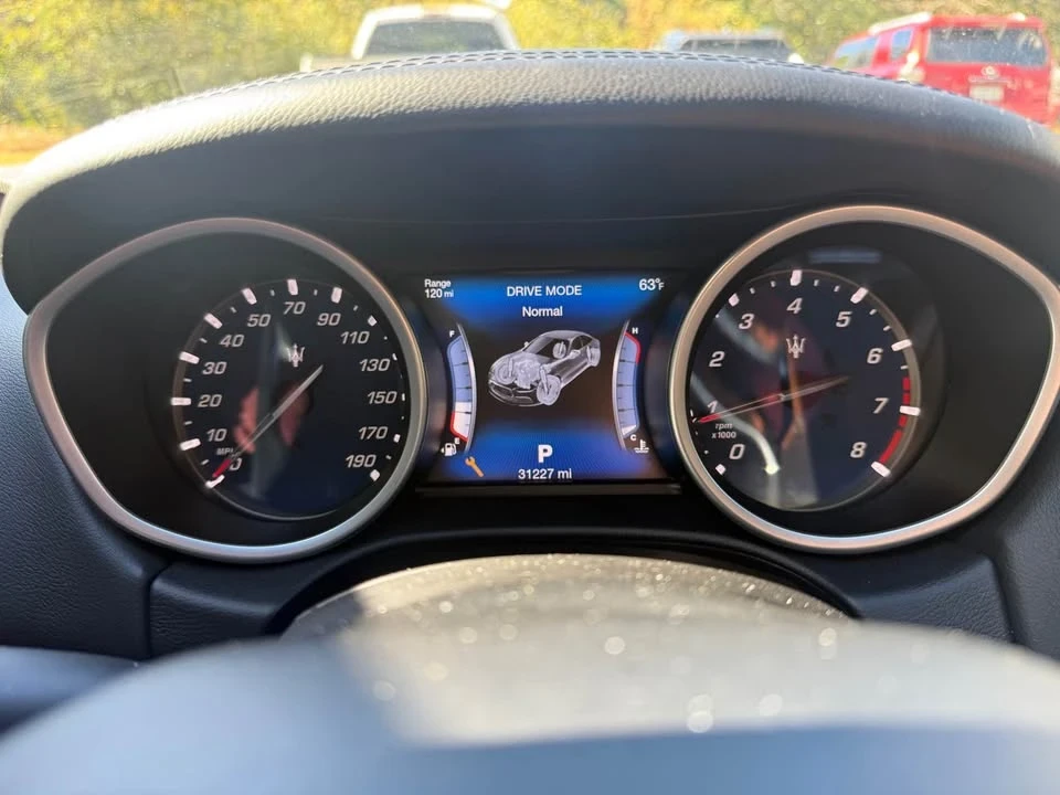 2017 Maserati Ghibli 3rd Gen - Image 14 of 18