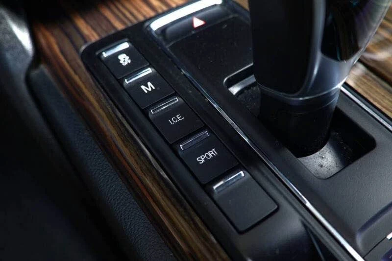 2017 Maserati Ghibli 3rd Gen - Image 12 of 13