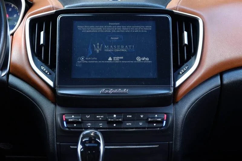 2017 Maserati Ghibli 3rd Gen - Image 10 of 13