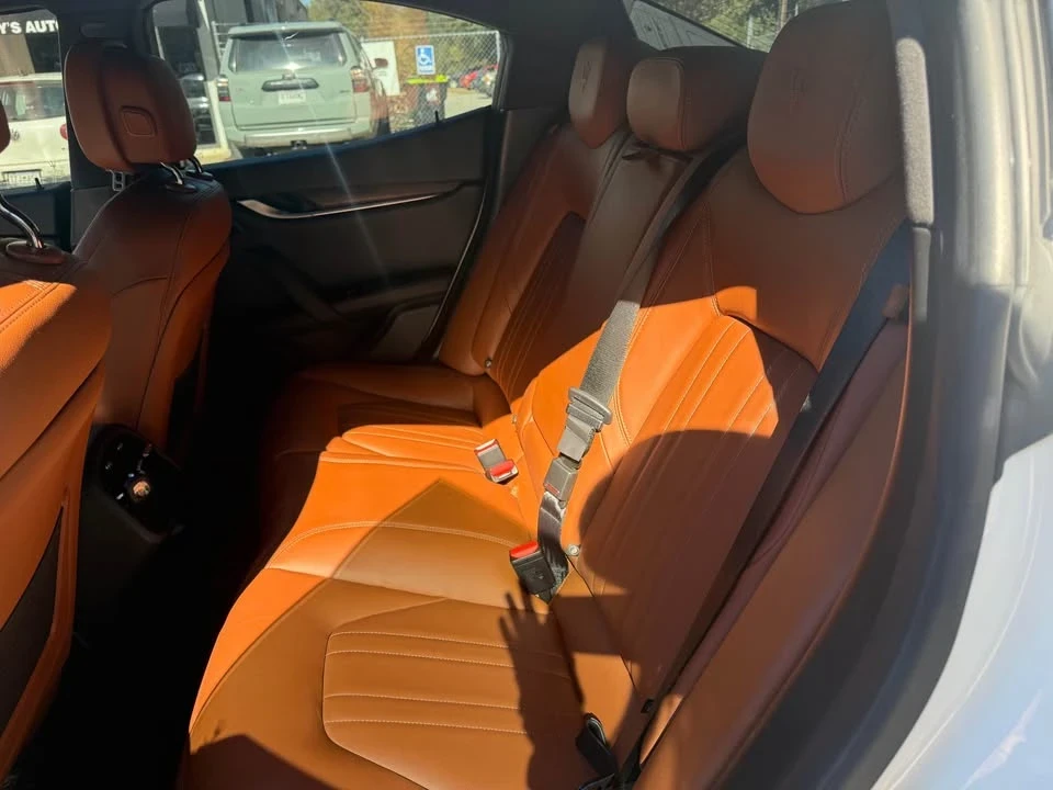 2017 Maserati Ghibli 3rd Gen - Image 7 of 18