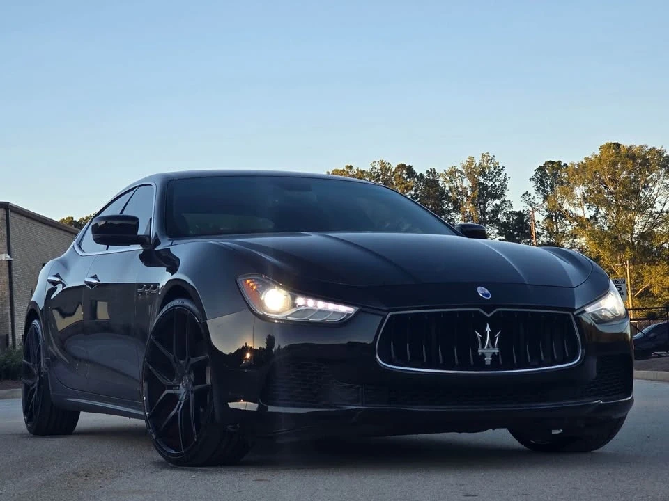 2017 Maserati Ghibli 3rd Gen - Image 2 of 9
