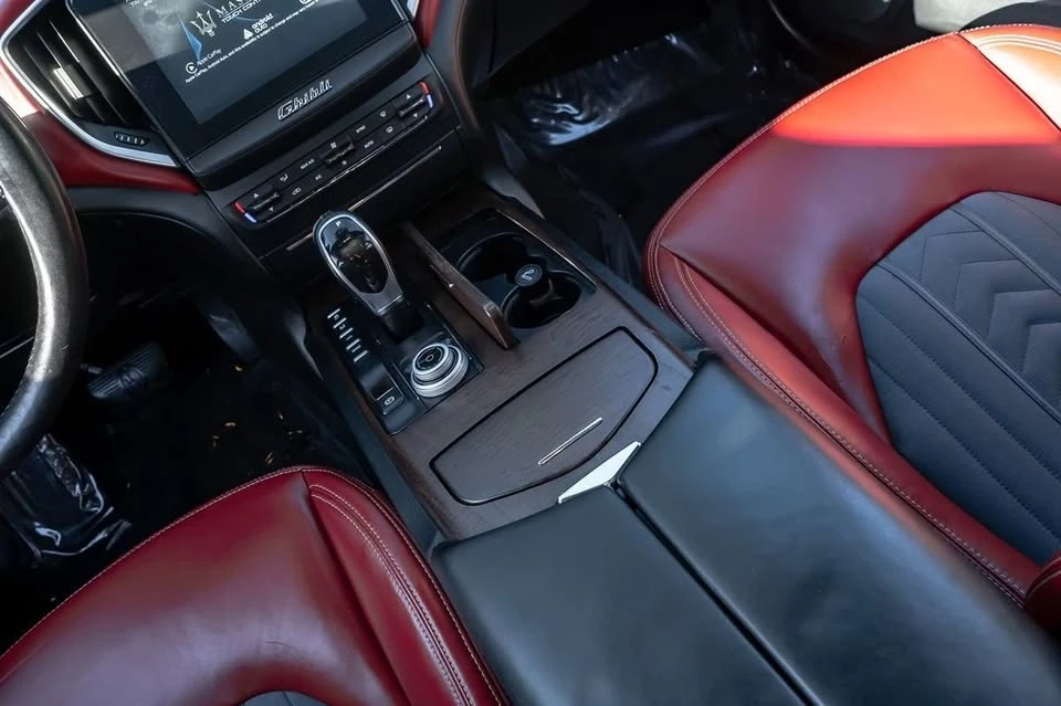 2017 Maserati Ghibli 3rd Gen - Image 9 of 15