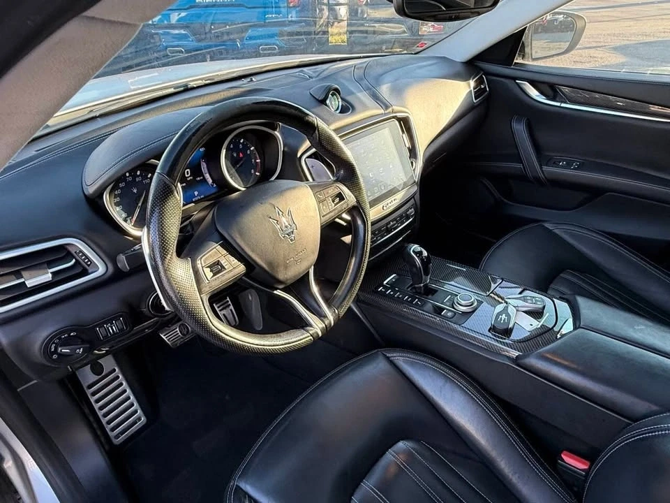 2017 Maserati Ghibli 3rd Gen - Image 16 of 20
