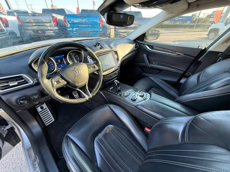 2017 Maserati Ghibli 3rd Gen - Image 15 of 20