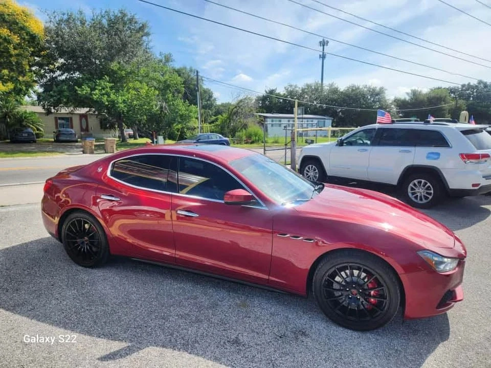2017 Maserati Ghibli 3rd Gen - Image 5 of 10