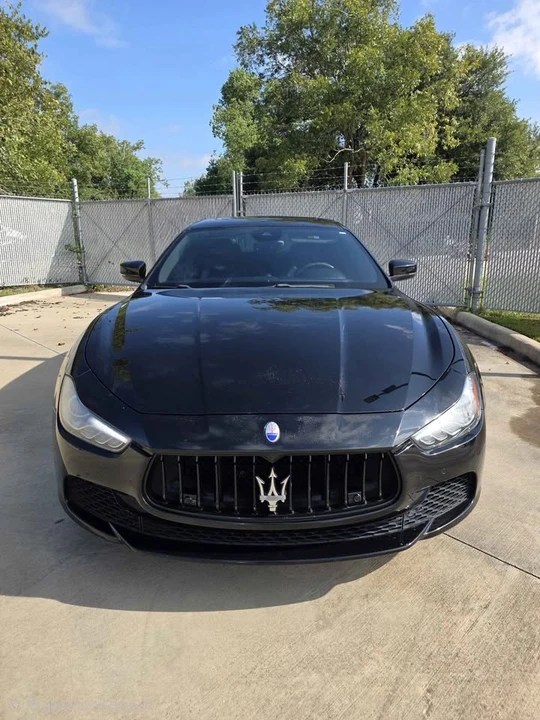 2017 Maserati Ghibli 3rd Gen - Image 2 of 11