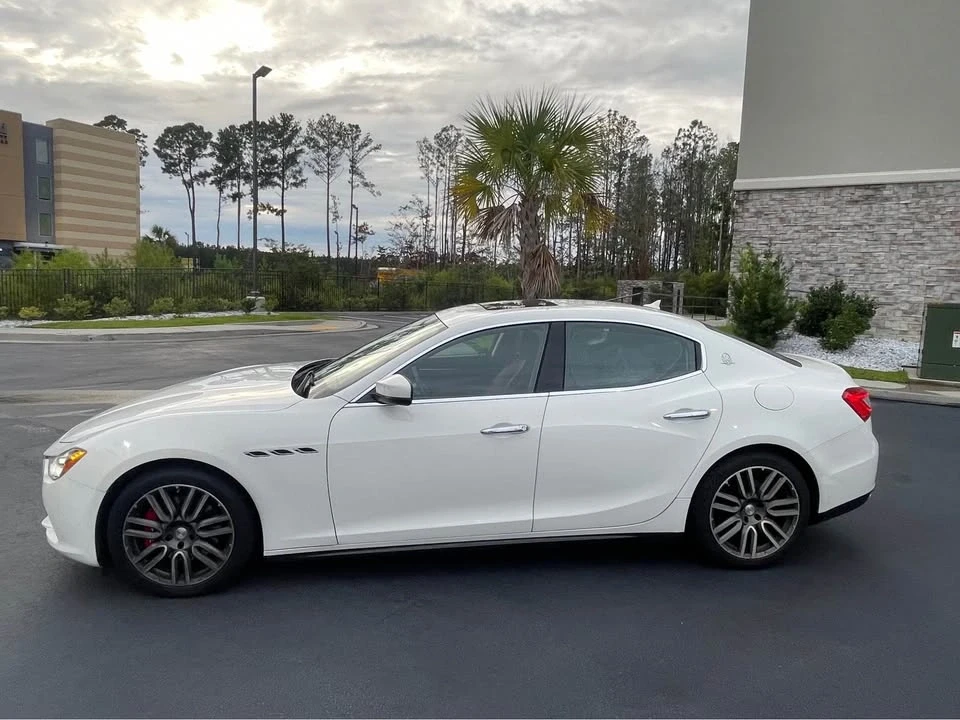 2017 Maserati Ghibli 3rd Gen - Image 2 of 11
