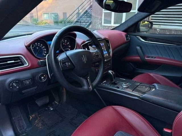 2017 Maserati Ghibli 3rd Gen - Image 9 of 15