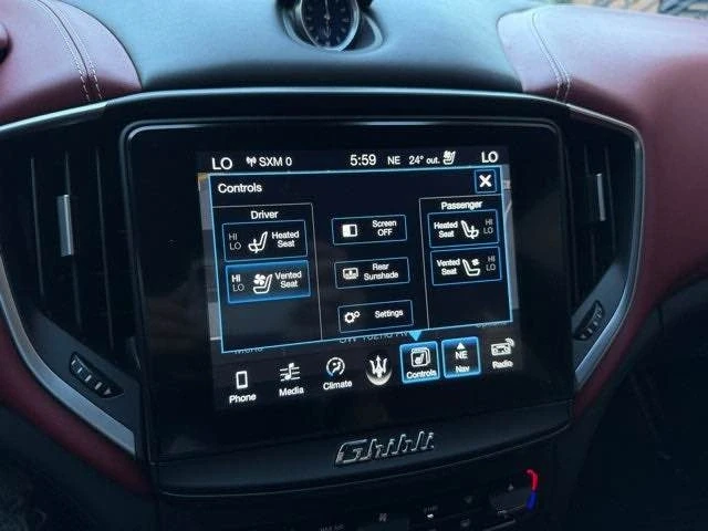 2017 Maserati Ghibli 3rd Gen - Image 13 of 15