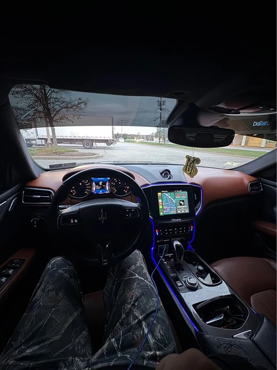 2017 Maserati Ghibli 3rd Gen - Image 15 of 18