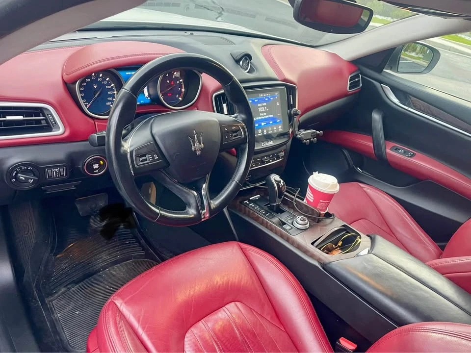 2017 Maserati Ghibli 3rd Gen - Image 4 of 11