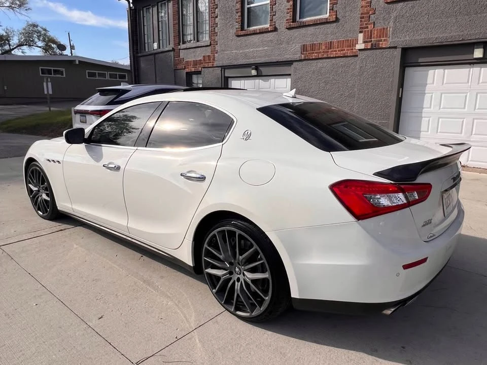 2017 Maserati Ghibli 3rd Gen - Image 4 of 17