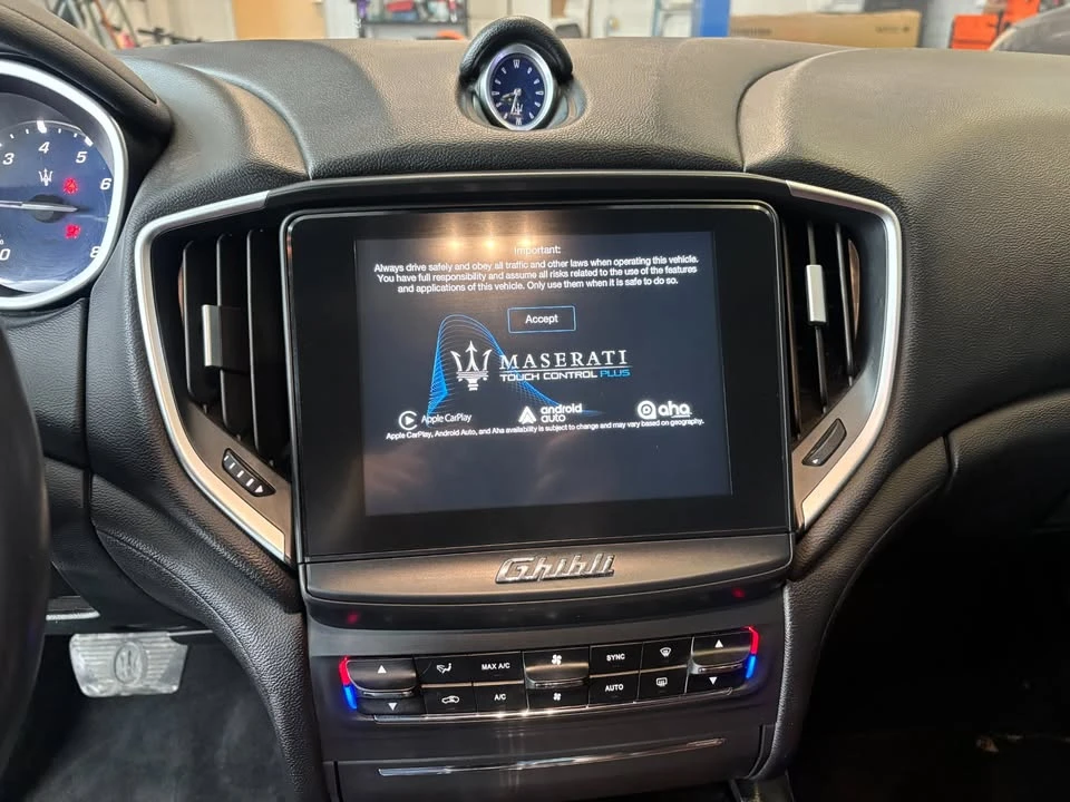 2017 Maserati Ghibli 3rd Gen - Image 16 of 20