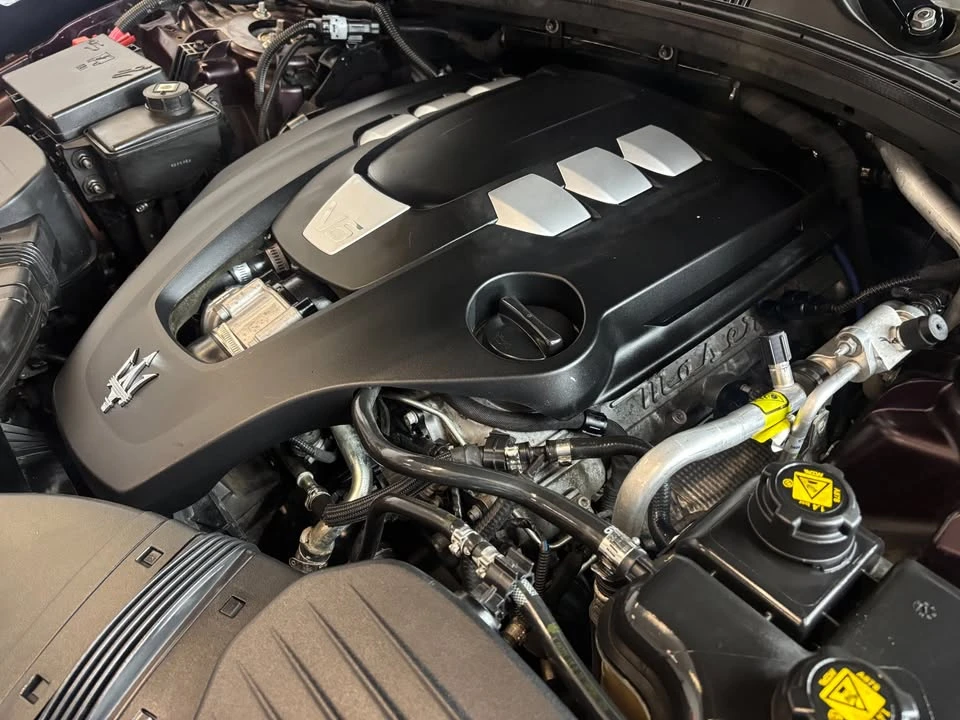 2017 Maserati Ghibli 3rd Gen - Image 15 of 20