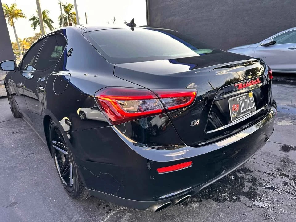 2017 Maserati Ghibli 3rd Gen - Image 15 of 16