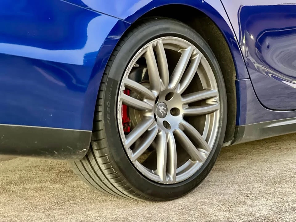2017 Maserati Ghibli 3rd Gen - Image 7 of 18