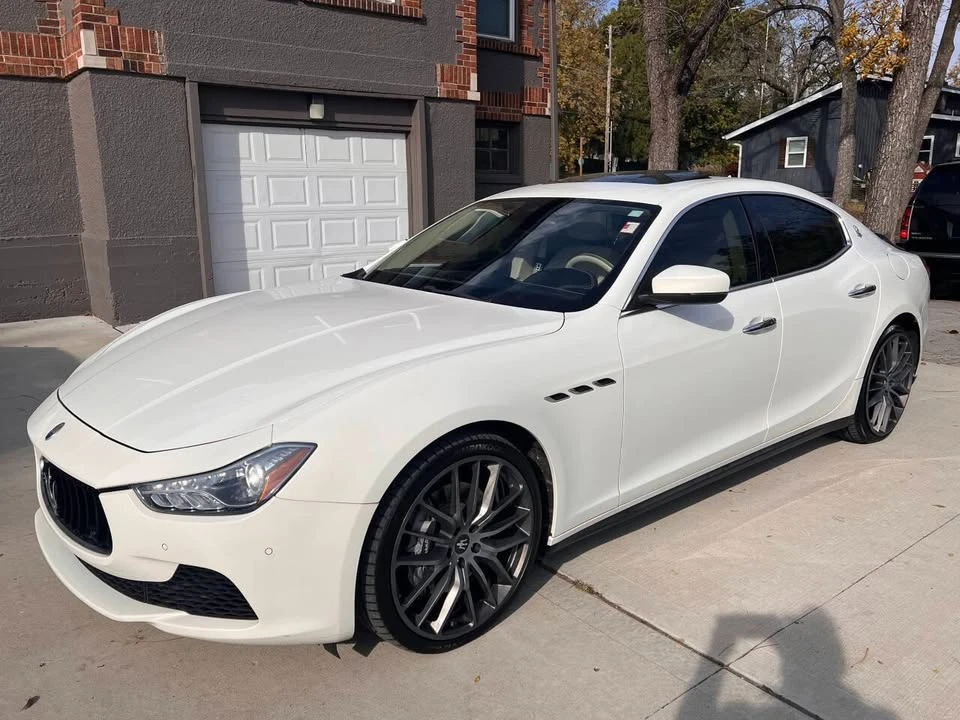 2017 Maserati Ghibli 3rd Gen - Image 2 of 17