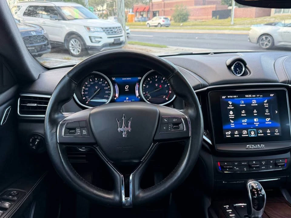 2017 Maserati Ghibli 3rd Gen - Image 11 of 18