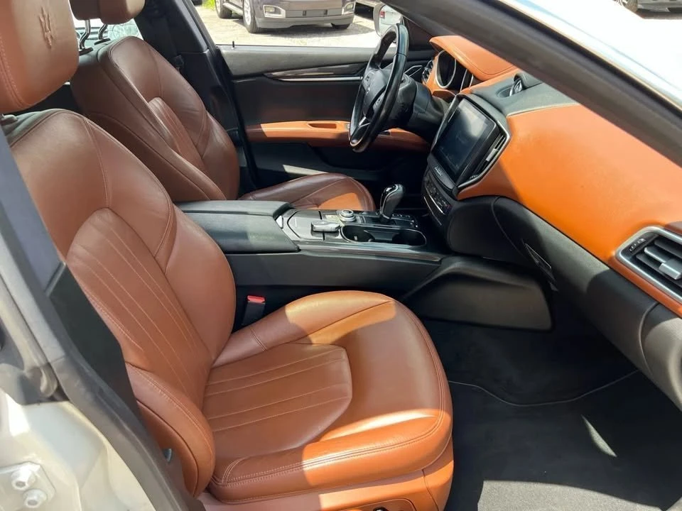 2017 Maserati Ghibli 3rd Gen - Image 8 of 11