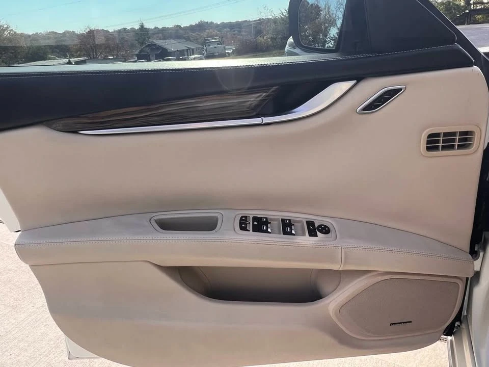 2017 Maserati Ghibli 3rd Gen - Image 16 of 17