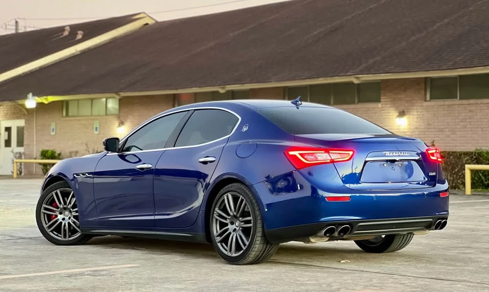 2017 Maserati Ghibli 3rd Gen - Image 2 of 18