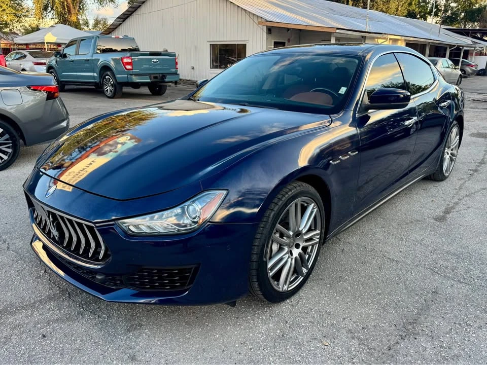 2017 Maserati Ghibli 3rd Gen - Image 10 of 16