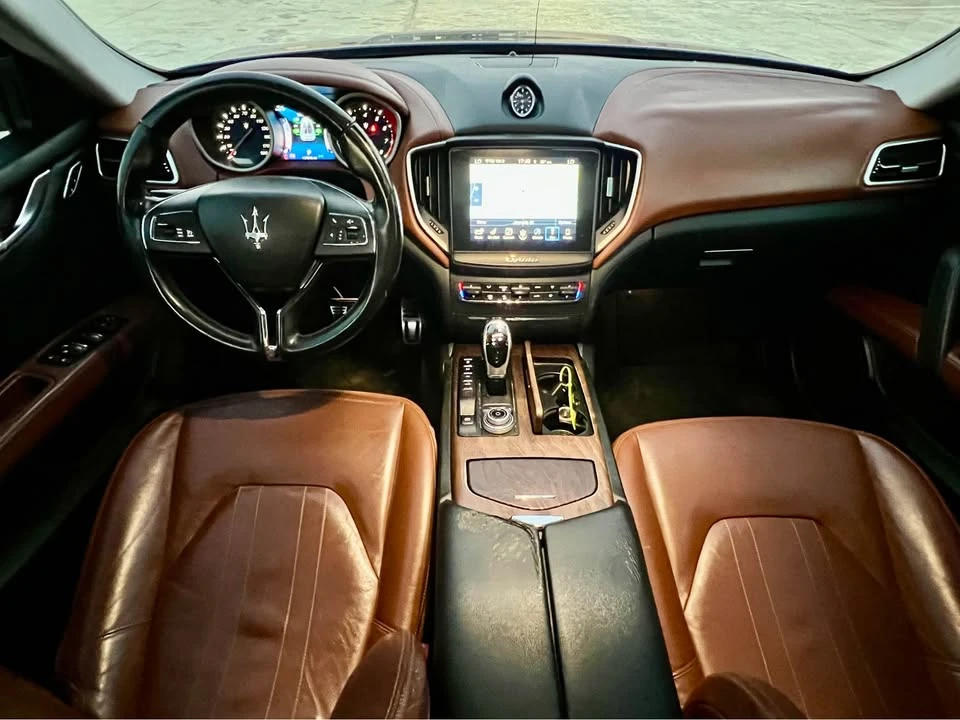 2017 Maserati Ghibli 3rd Gen - Image 11 of 18