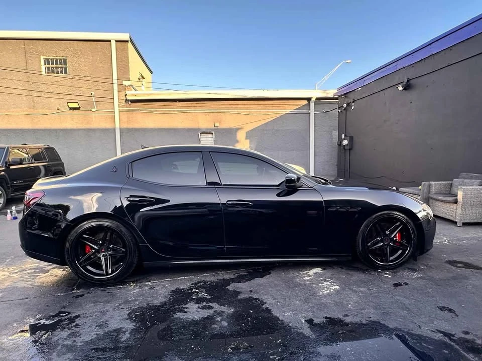 2017 Maserati Ghibli 3rd Gen - Image 7 of 16