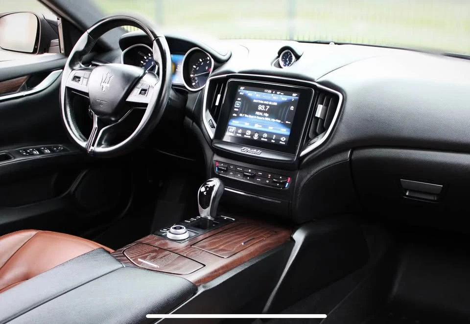 2017 Maserati Ghibli 3rd Gen - Image 10 of 14