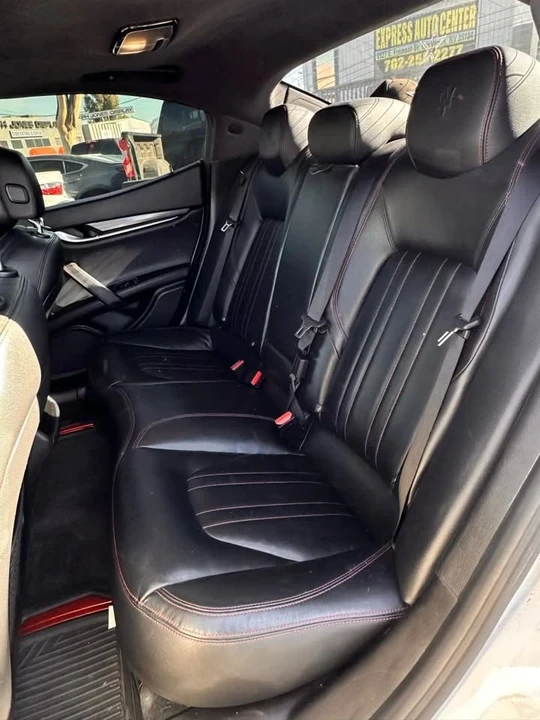 2017 Maserati Ghibli 3rd Gen - Image 9 of 11