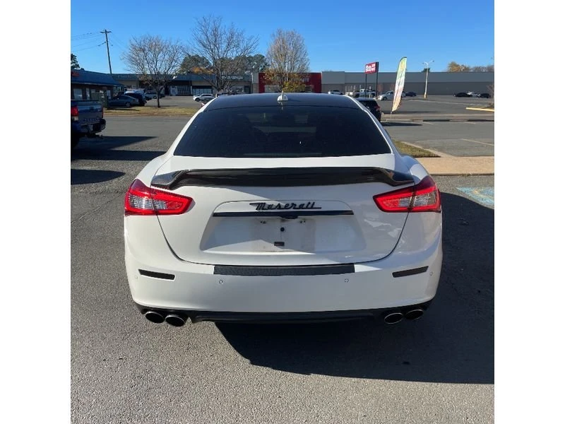 2017 Maserati Ghibli 3rd Gen - Image 7 of 12