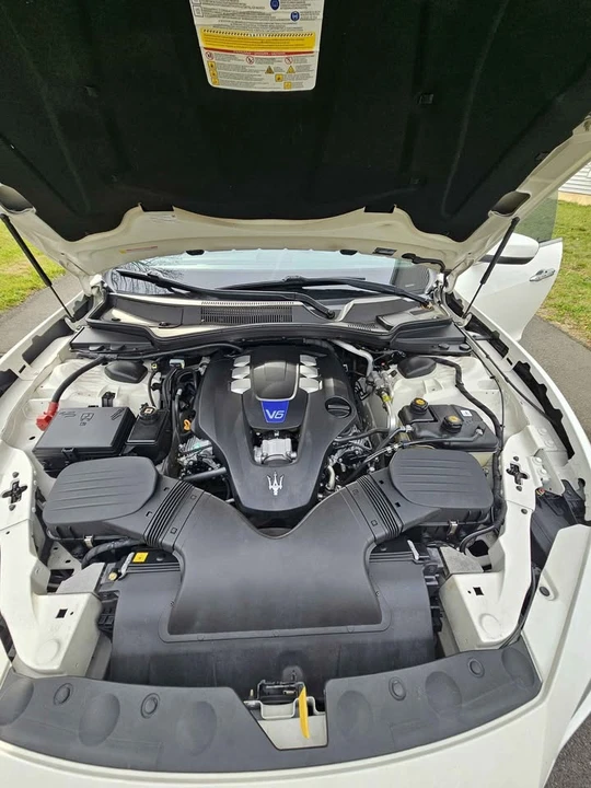 2017 Maserati Ghibli 3rd Gen - Image 9 of 9