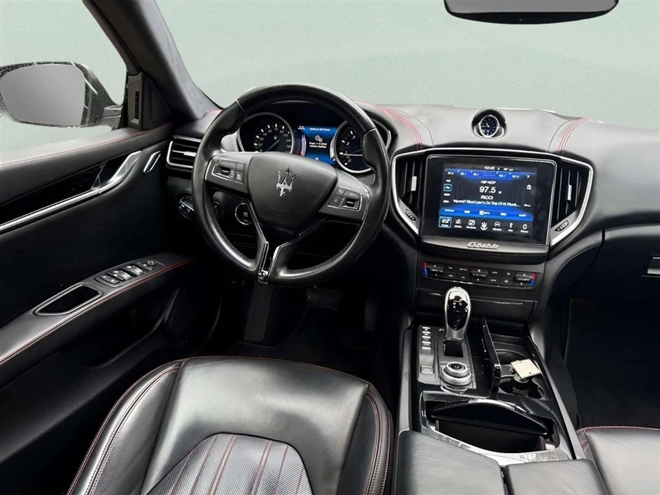 2017 Maserati Ghibli 3rd Gen - Image 17 of 19