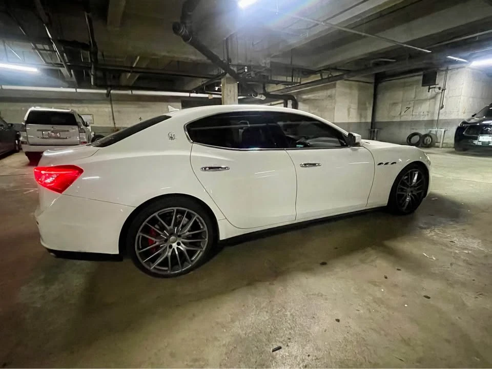 2017 Maserati Ghibli 3rd Gen - Image 3 of 18