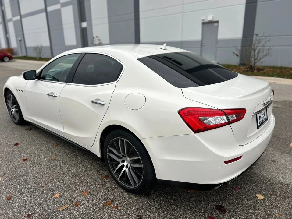 2017 Maserati Ghibli 3rd Gen - Image 3 of 19