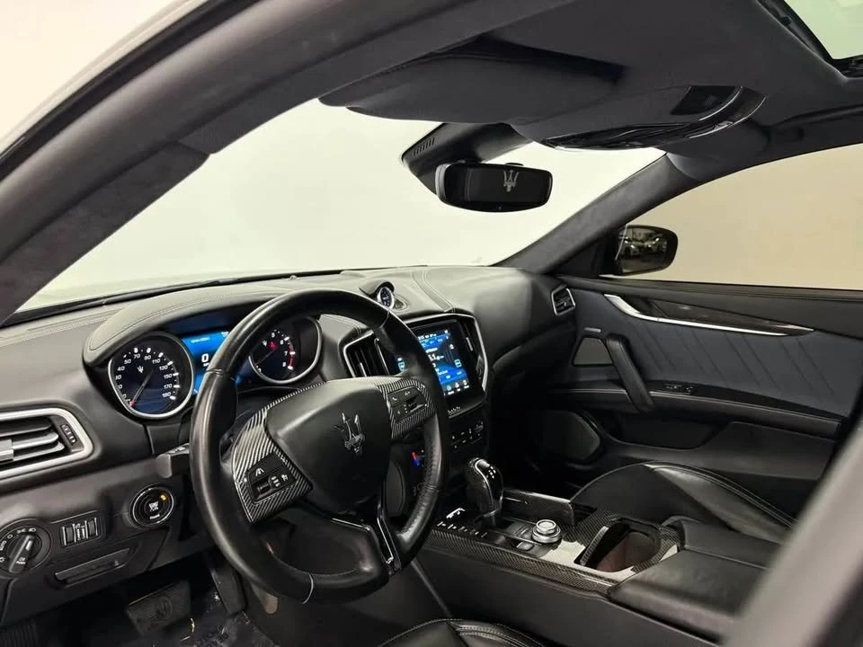 2017 Maserati Ghibli 3rd Gen - Image 8 of 19
