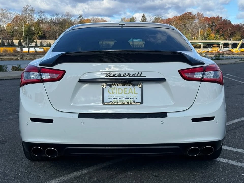2017 Maserati Ghibli 3rd Gen - Image 5 of 20