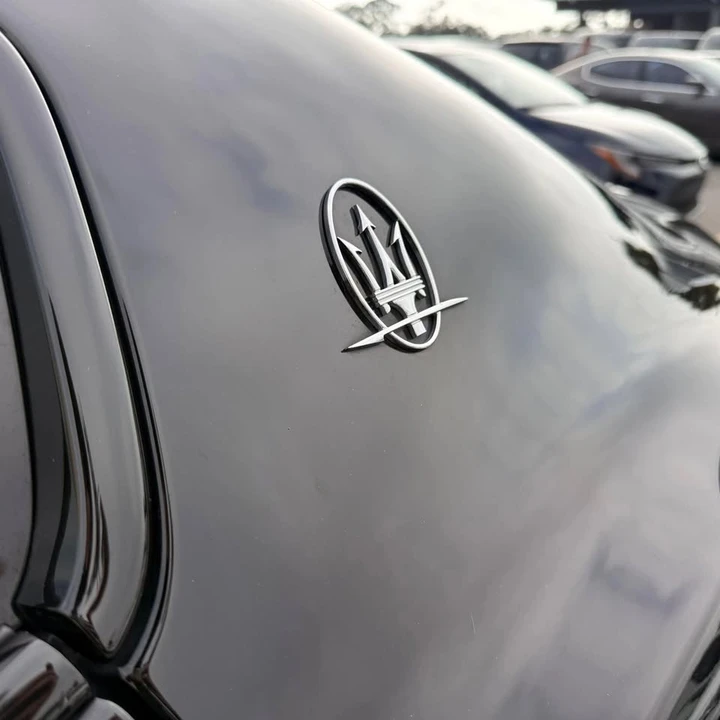2017 Maserati Ghibli 3rd Gen - Image 19 of 20