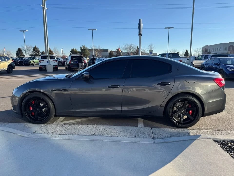 2017 Maserati Ghibli 3rd Gen - Image 3 of 12